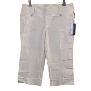 NWT Style That Works By Vanity White Capri Pants Classic Career